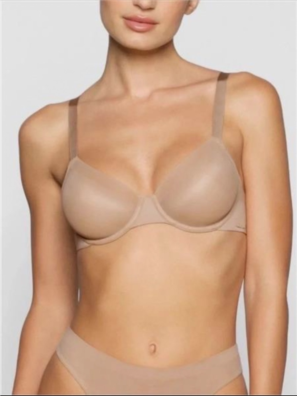 SKIMS Nude Underwire T-Shirt Bra